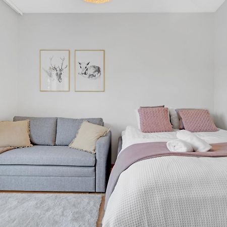 Bellarova Apartments Evakkotie Рованиеми Екстериор снимка